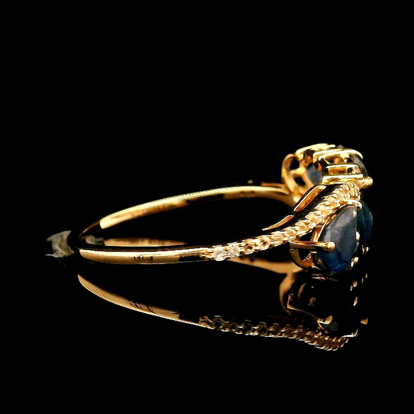 1.38 Ct Pear Sapphire 14K Gold Ring