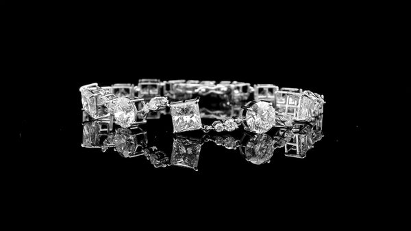 13.93 Carats Lab Grown Diamond 14K Gold Bracelet