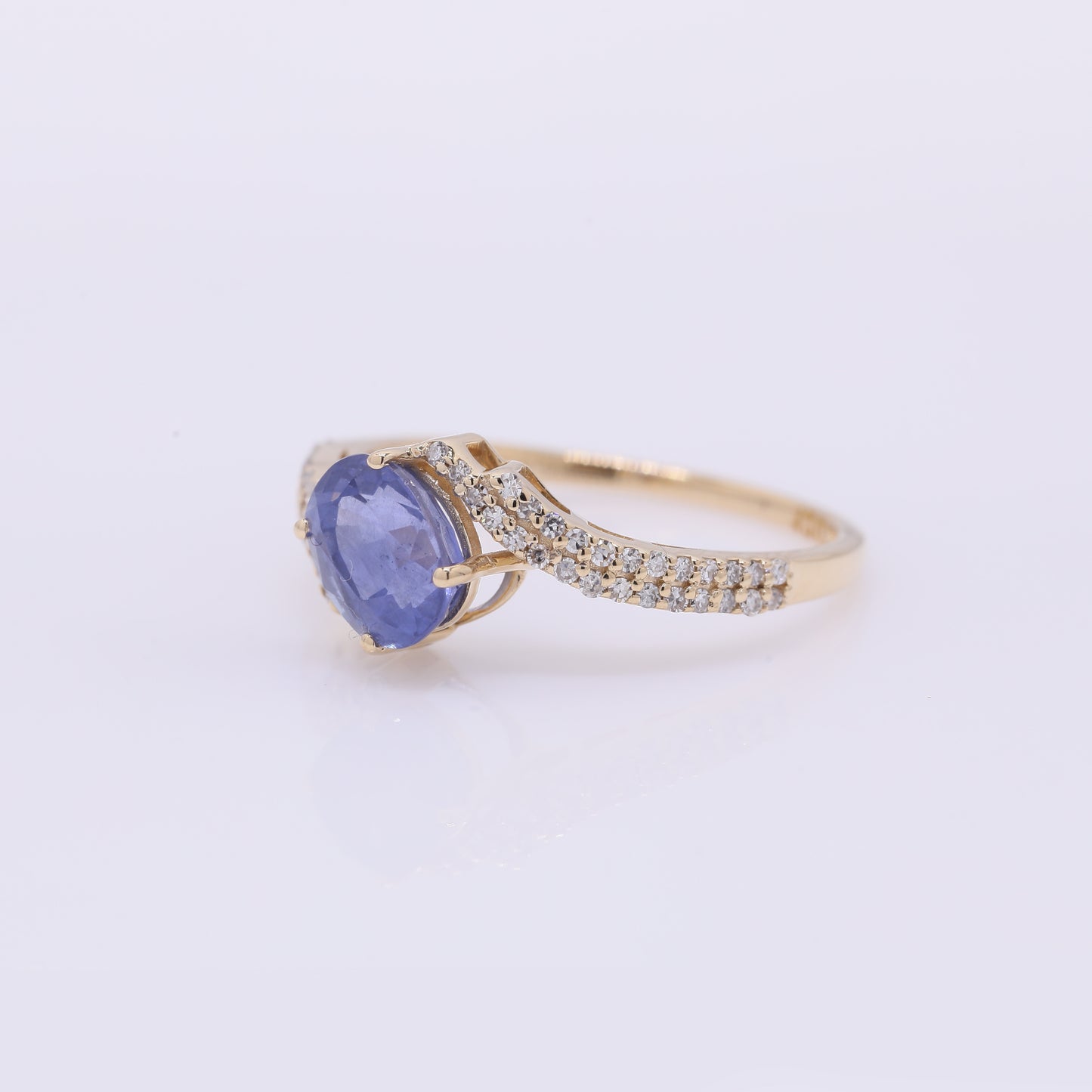 1.78 Ct Oval Mixed Cut Natural Sapphire 14K Gold Ring