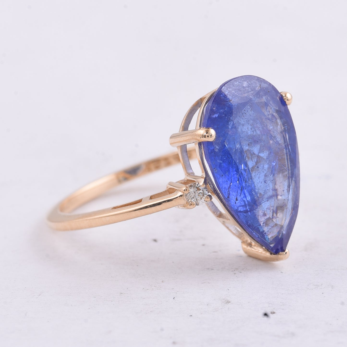 5.16 Ct Pear Natural Tanzanite 14K Gold Ring