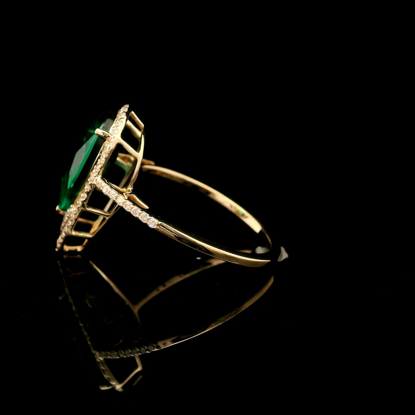 2.55 Ct Pear Mixed Cut Lab Grown Emerald 14K Gold Ring