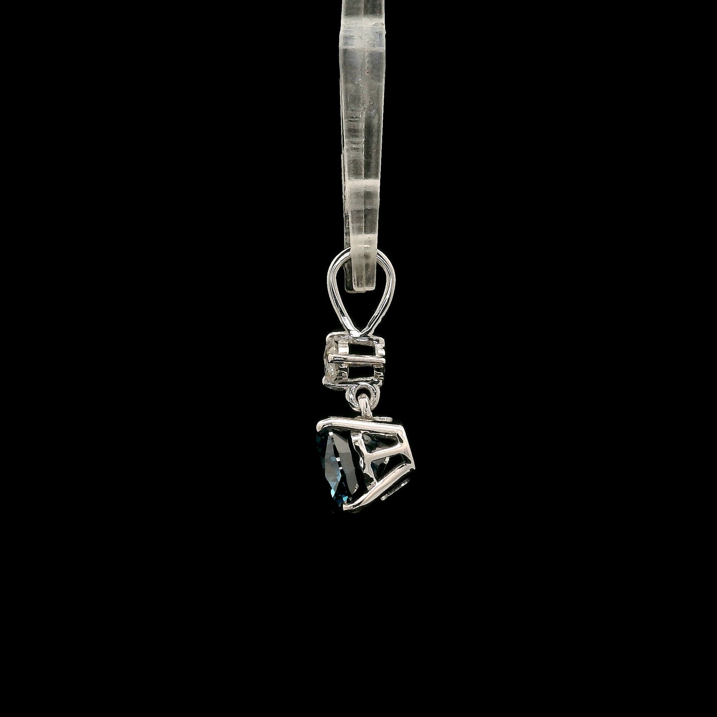 1.64 Carats Blue Lab Grown Diamond 14K Gold Pendant