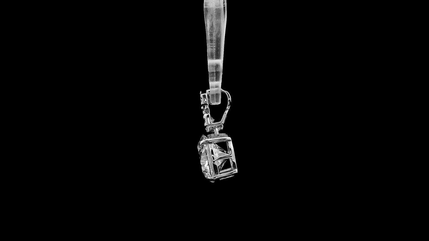 1.82 Ct Round Lab Grown Diamond 14K Gold Pendant