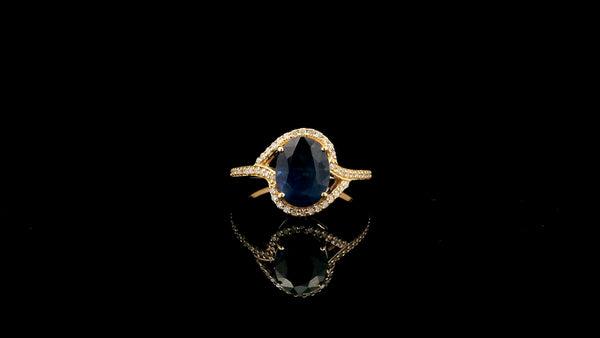 2.12 Ct Oval Natural Sapphire 14K Gold Ring