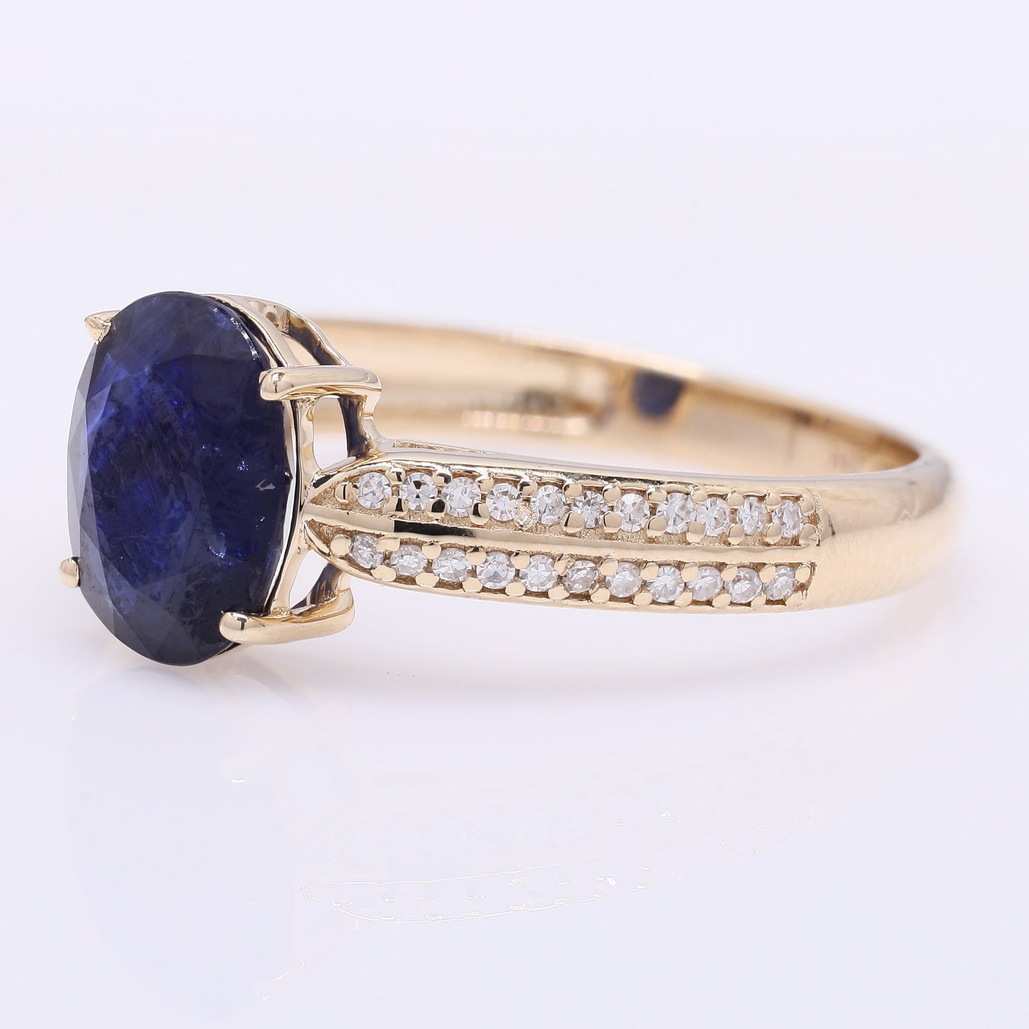 2.12 Ct Oval Mixed Cut Natural Sapphire 14K Gold Ring