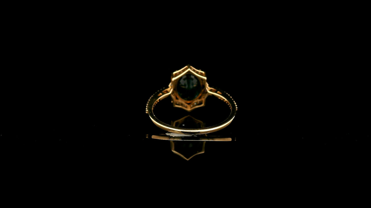 2.19 Ct Oval Natural Sapphire 14K Gold Ring