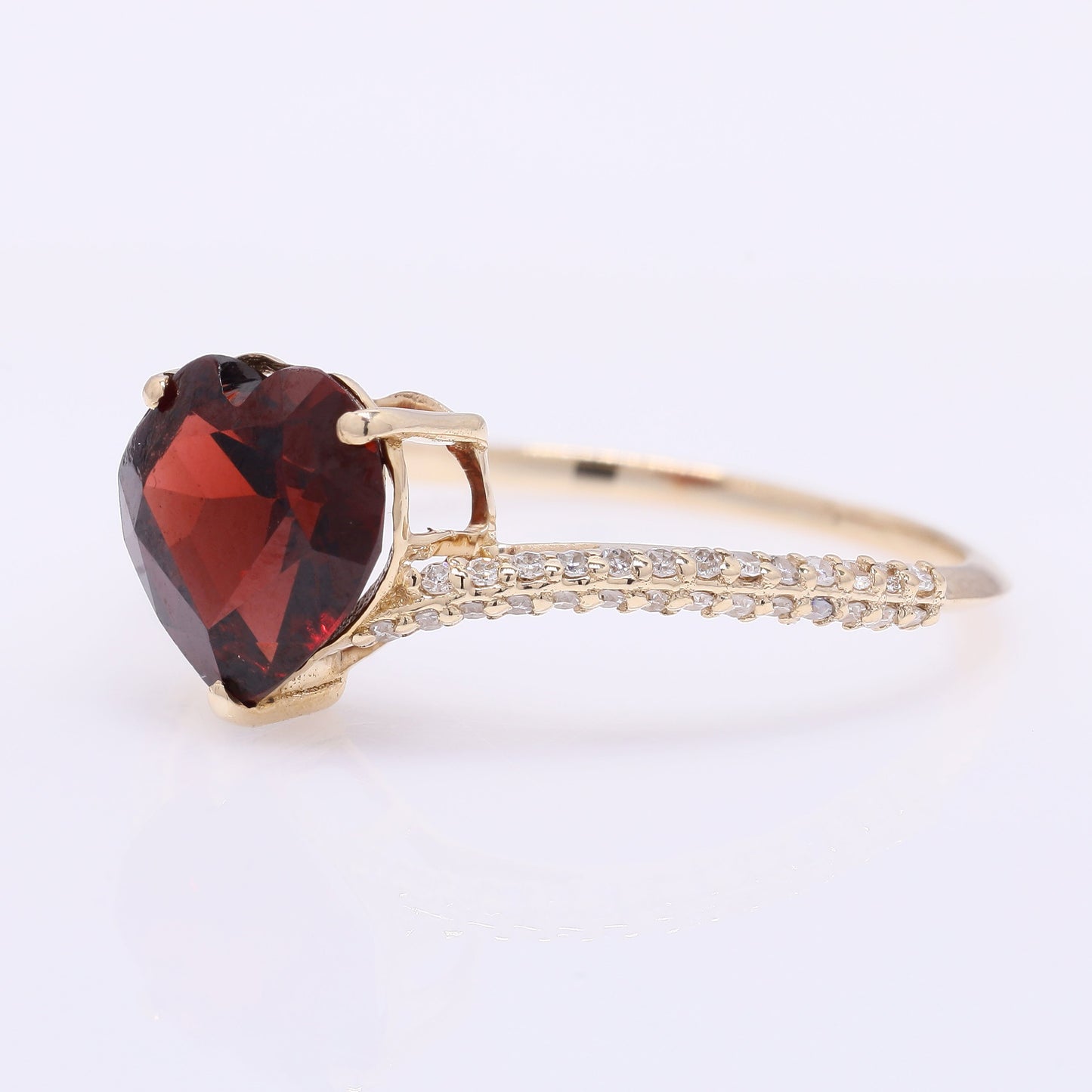 2.12 Ct Heart Mixed Cut Natural Garnet 14K Gold Ring