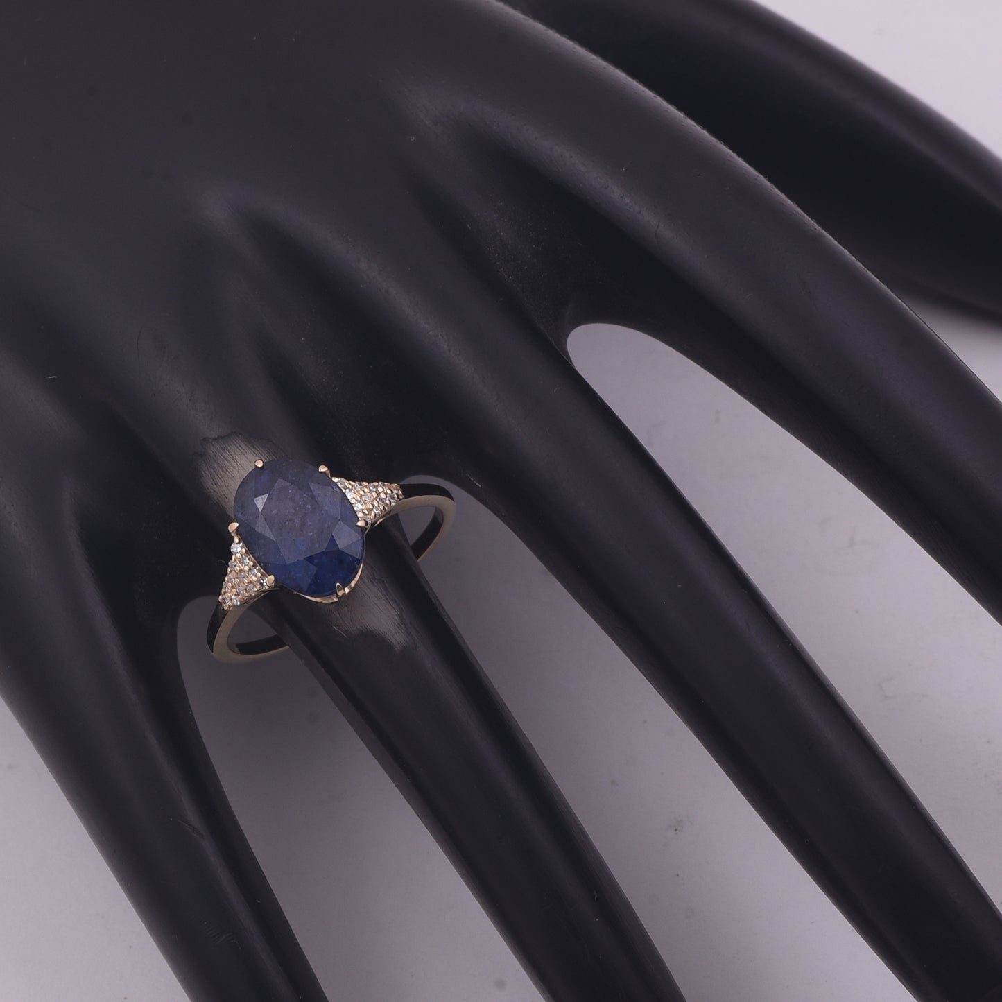 4.27 Ct Oval Mixed Cut Natural Sapphire 14K Gold Ring