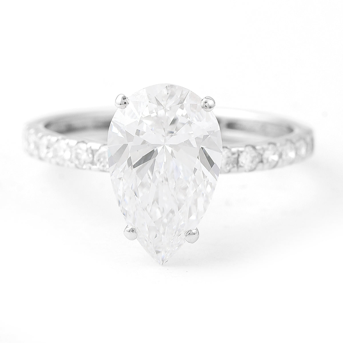 2.84 Carats Lab Grown Diamond 14K Gold Ring