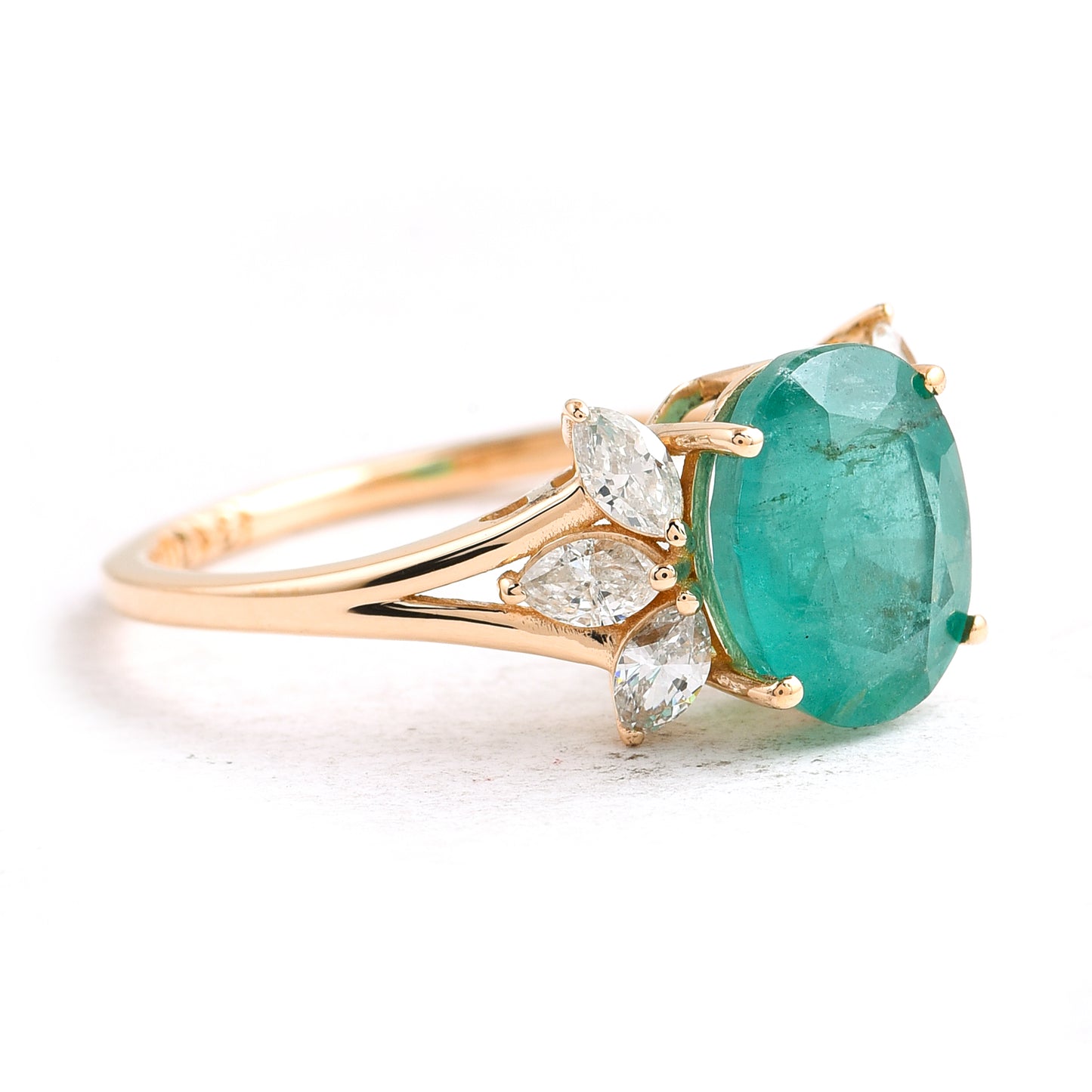 2.34 Ct Oval Emerald 14K Gold Ring