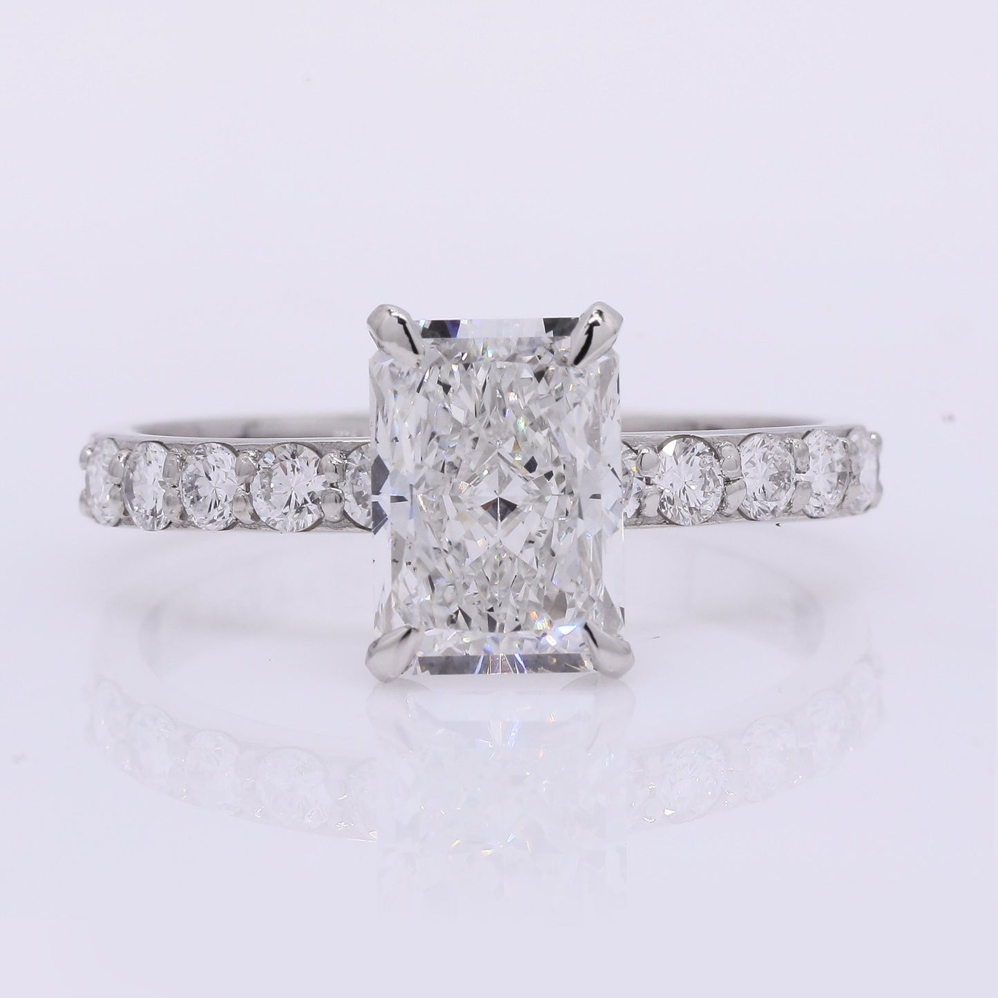 2.33 Carats Lab Grown Diamond 950 Platinum Ring