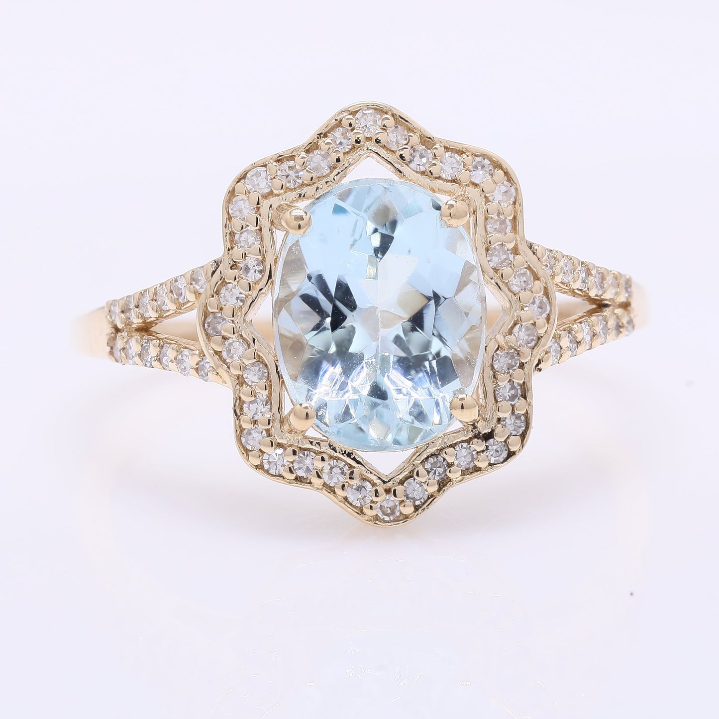 1.83 Ct Oval Mixed Cut Natural Aquamarine 14K Gold Ring