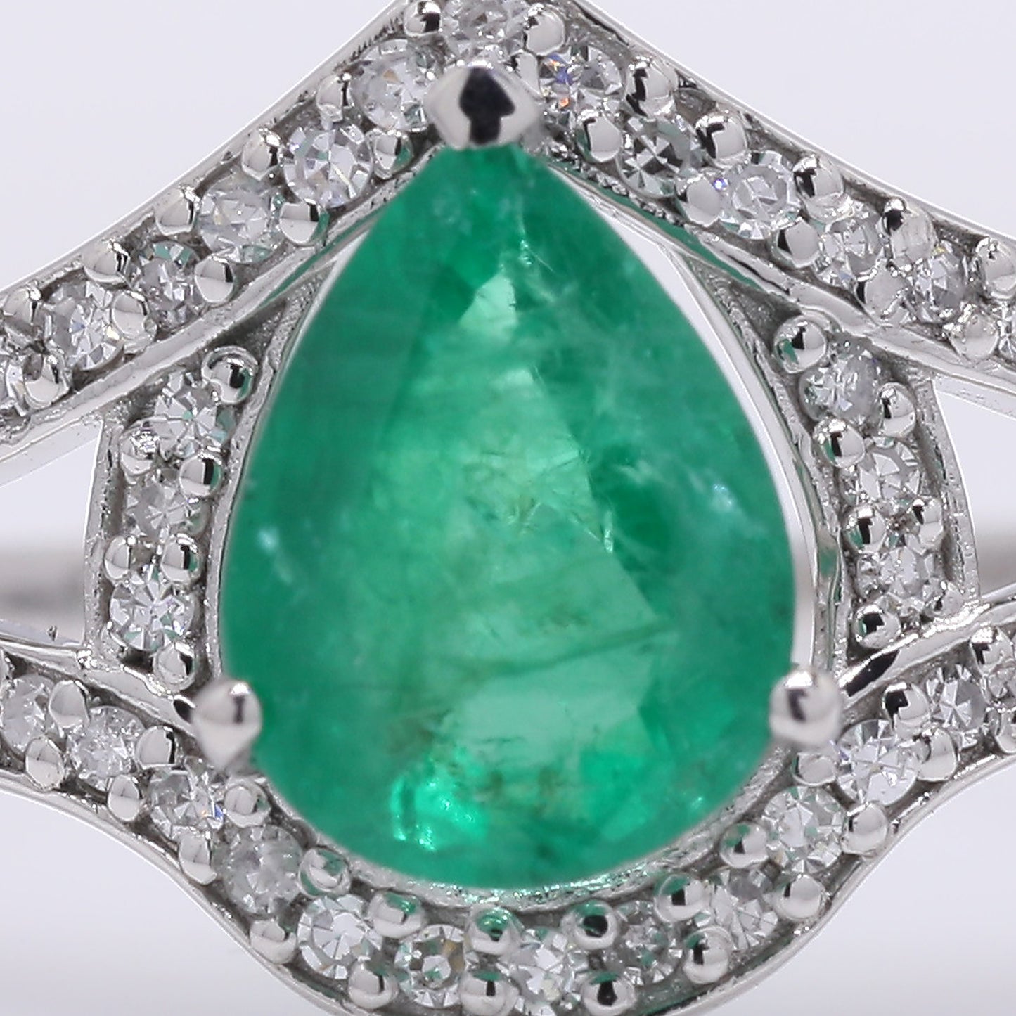 1.09 Ct Pear Mixed Cut Natural Emerald 950 Platinum Ring