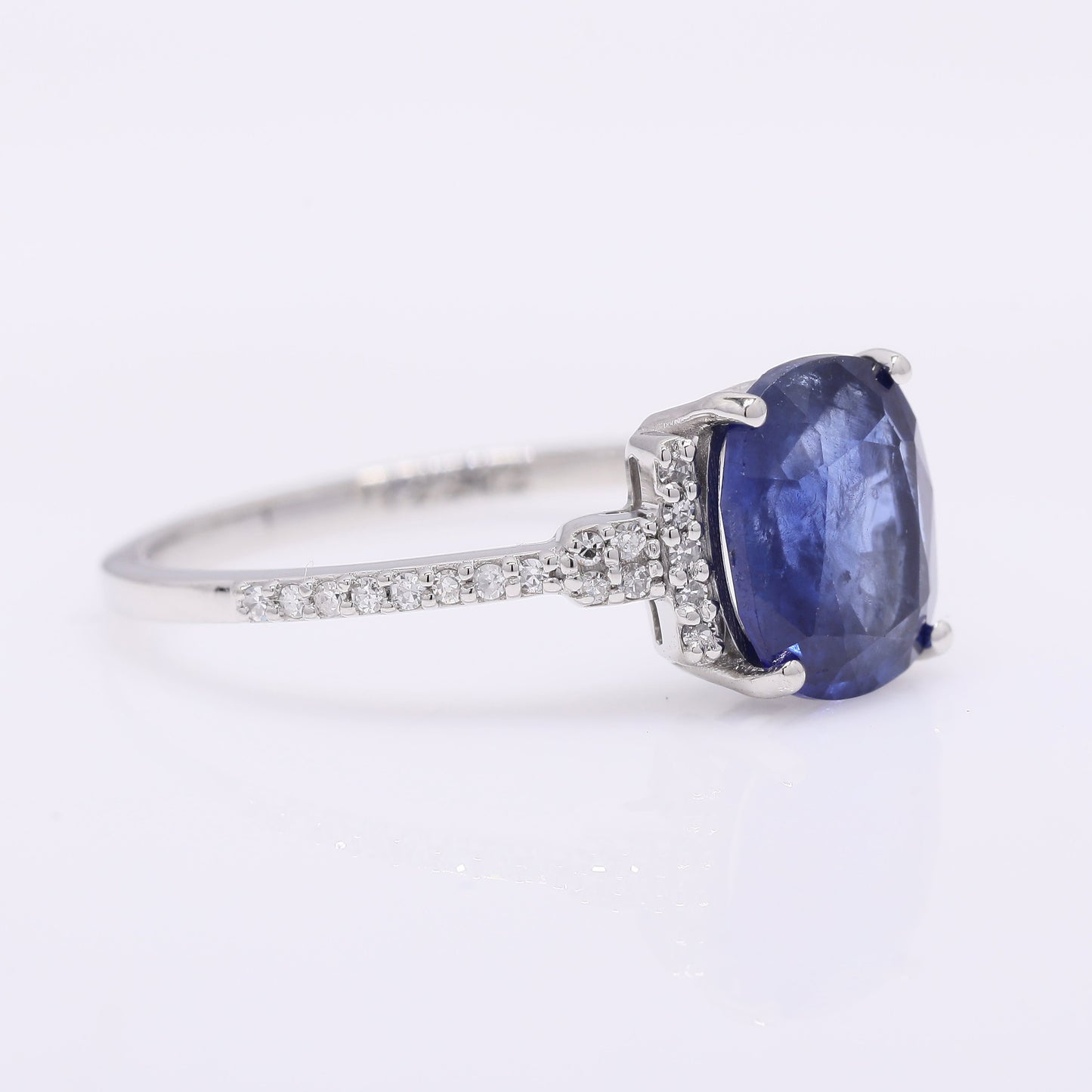 2.39 Ct Cushion Mixed Cut Natural Sapphire 950 Platinum Ring