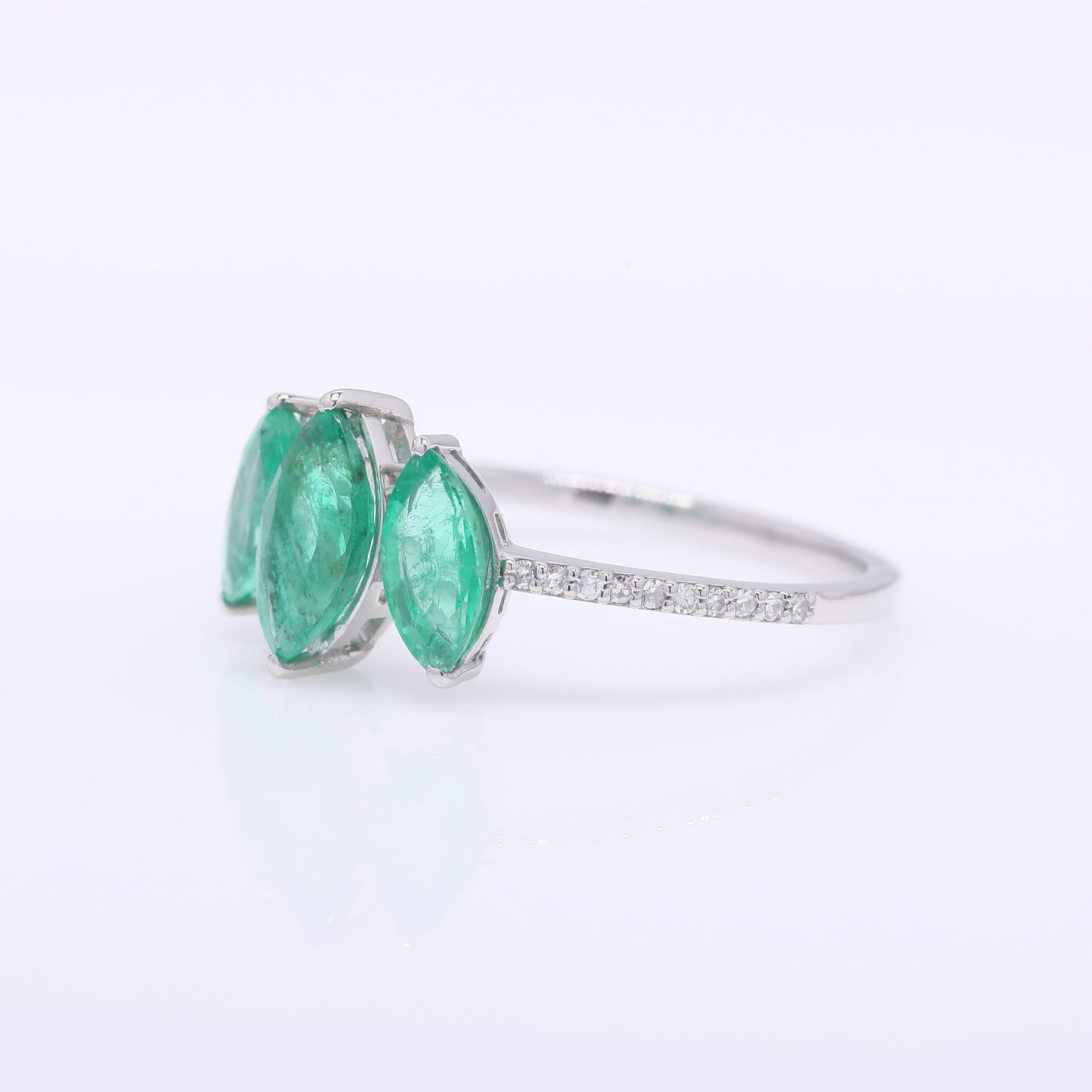 1.21 Ct Marquise Mixed Cut Natural Emerald 950 Platinum Ring
