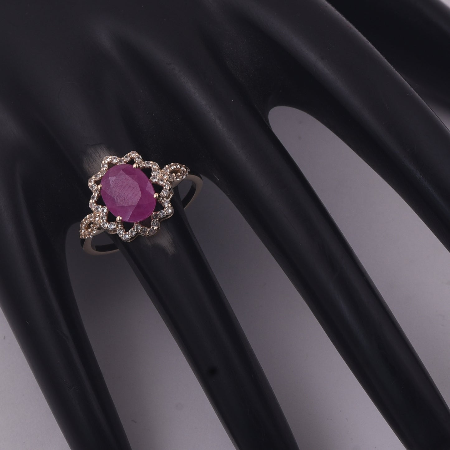 2.58 Ct Oval Ruby 9K Gold Ring
