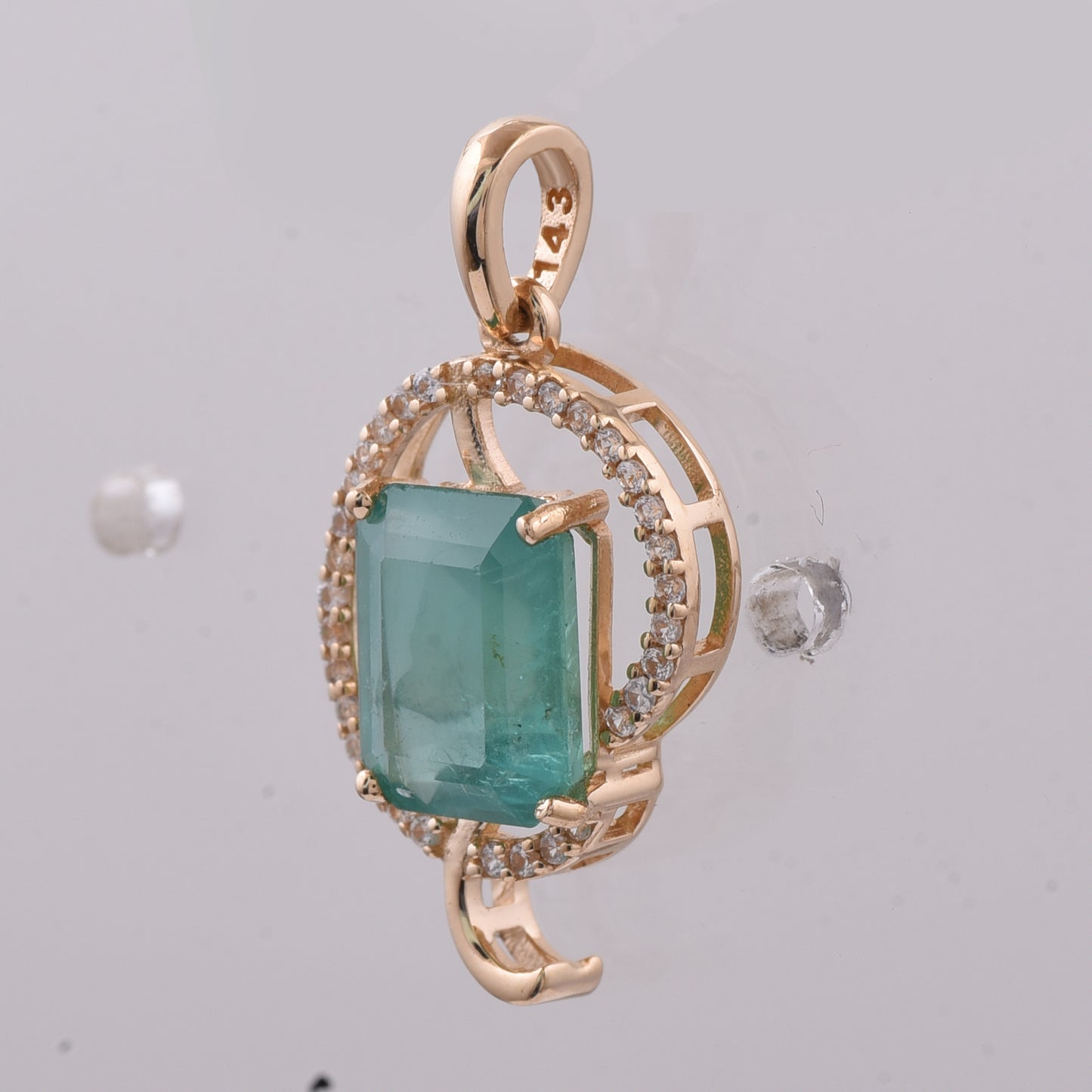 2.30 Ct Octagon Step Cut Natural Emerald 14K Gold Pendant