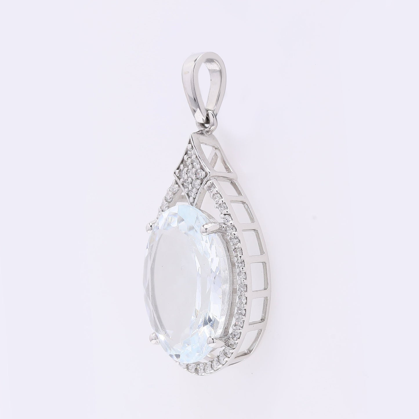 4.56 Ct Oval Mixed Cut Natural Aquamarine 950 Platinum Pendant