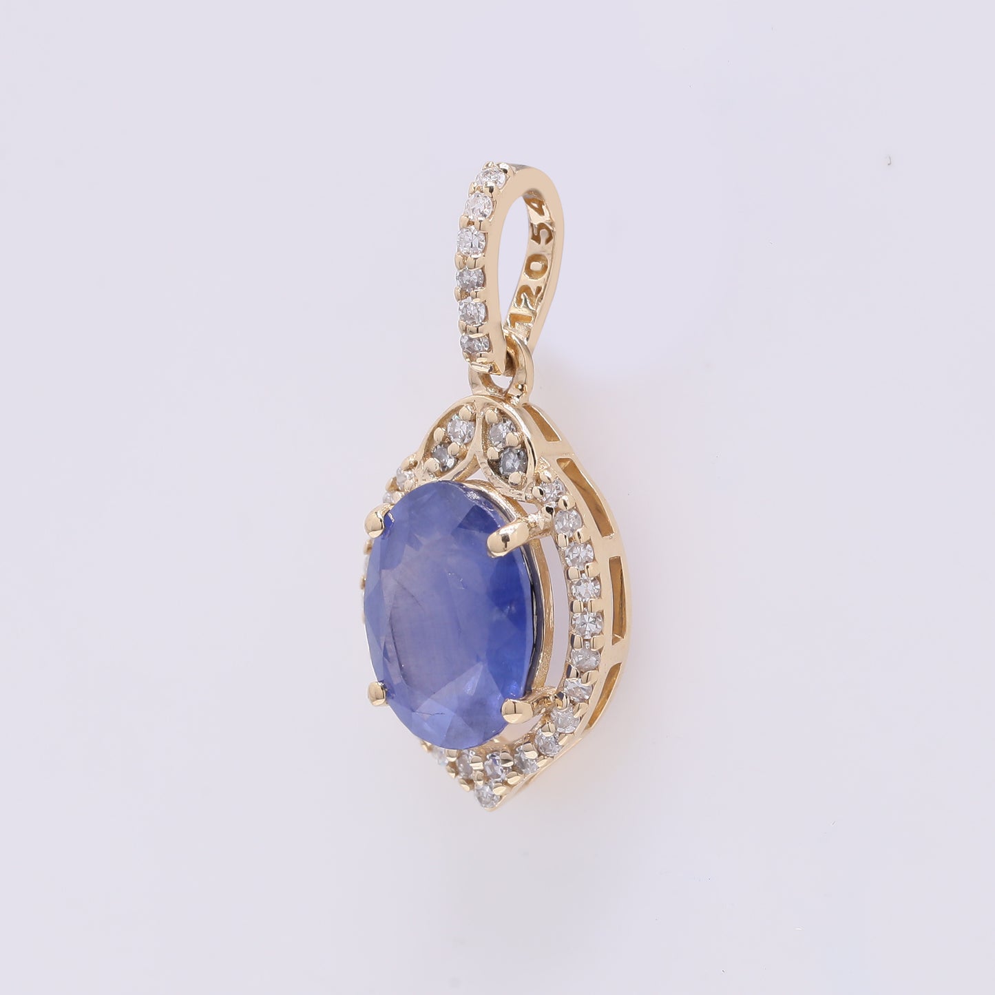 1.57 Ct Oval Mixed Cut Natural Sapphire 14K Gold Pendant