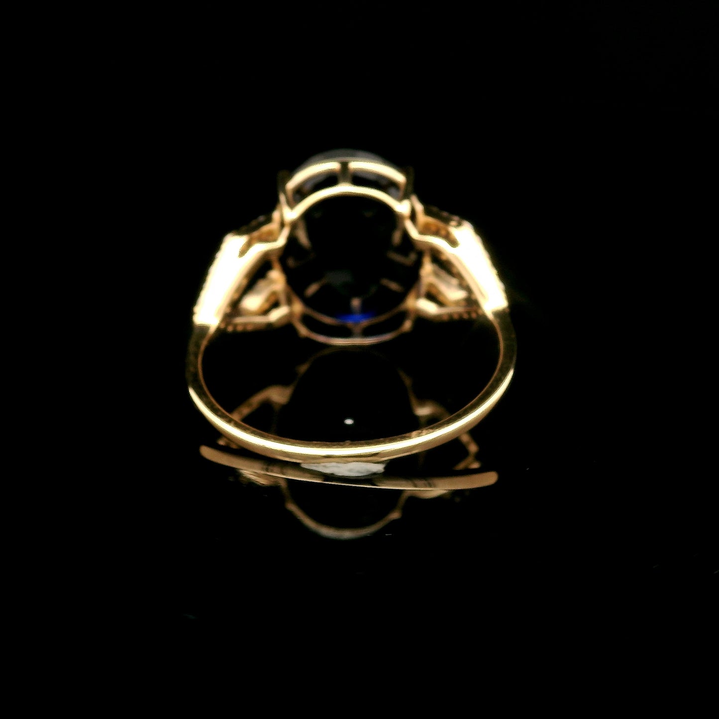 6.30 Ct Oval Mixed Cut Lab Grown Sapphire 14K Gold Ring