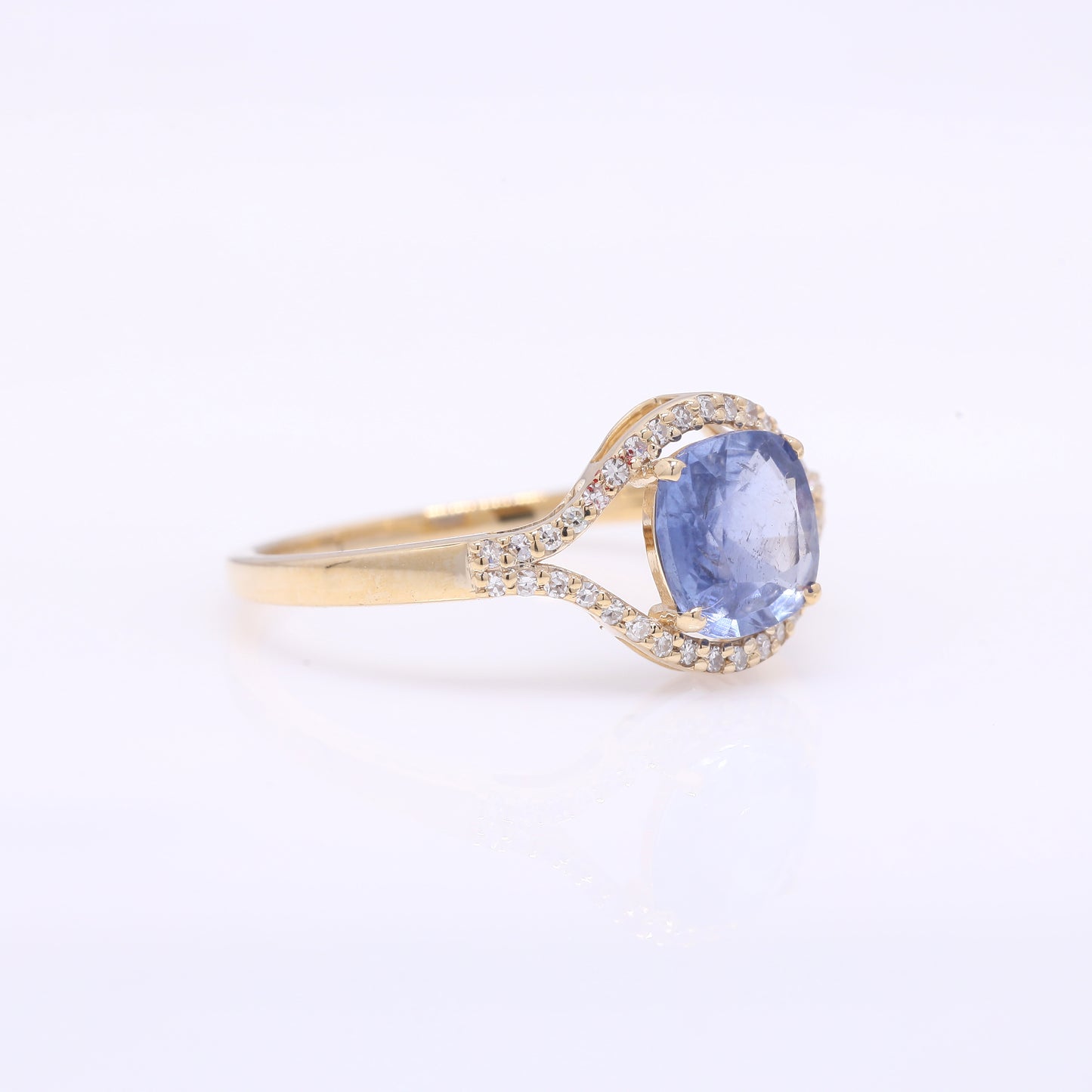 1.50 Ct Cushion Mixed Cut Natural Sapphire 14K Gold Ring