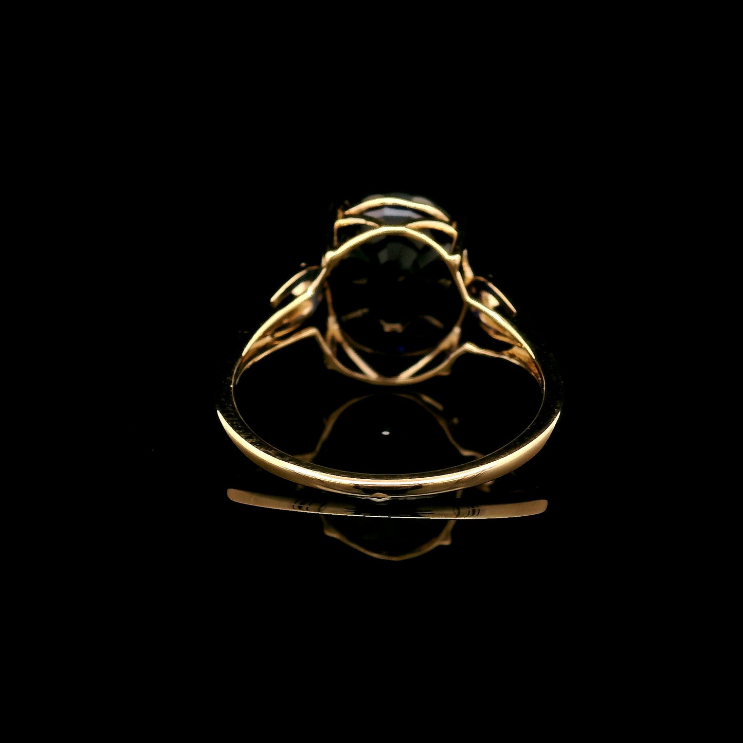 6.28 Ct Oval Mixed Cut Lab Grown Sapphire 14K Gold Ring