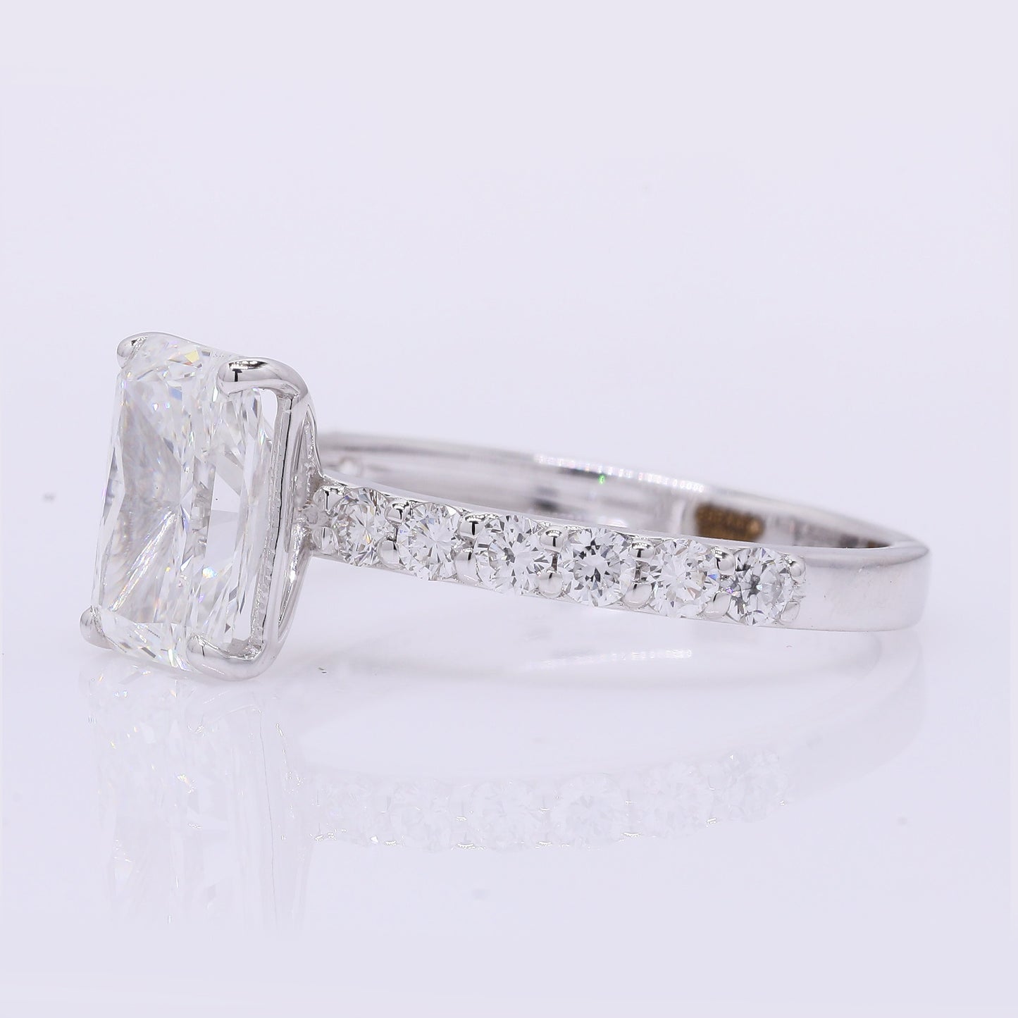 2.34 Carats Lab Grown Diamond 14K Gold Ring