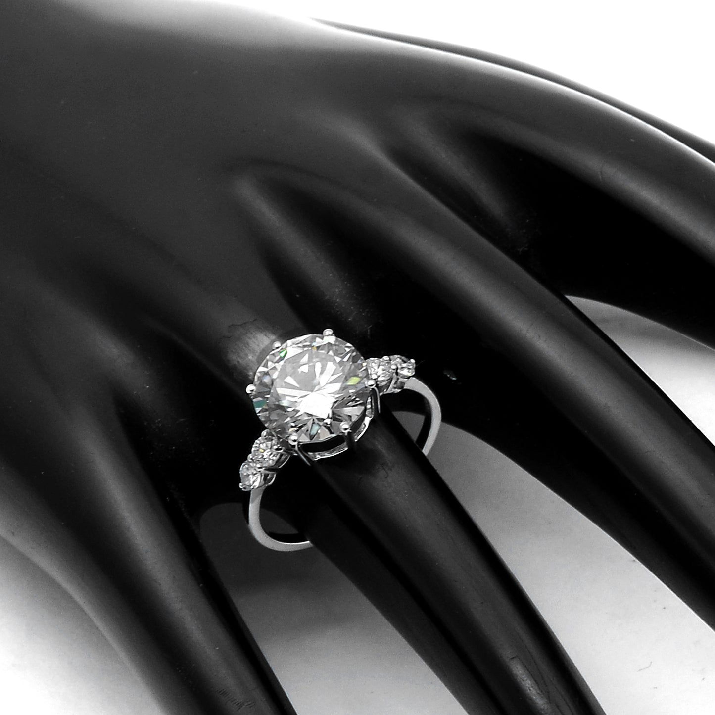 3.76 Carats Lab Grown Diamond 14K Gold Ring
