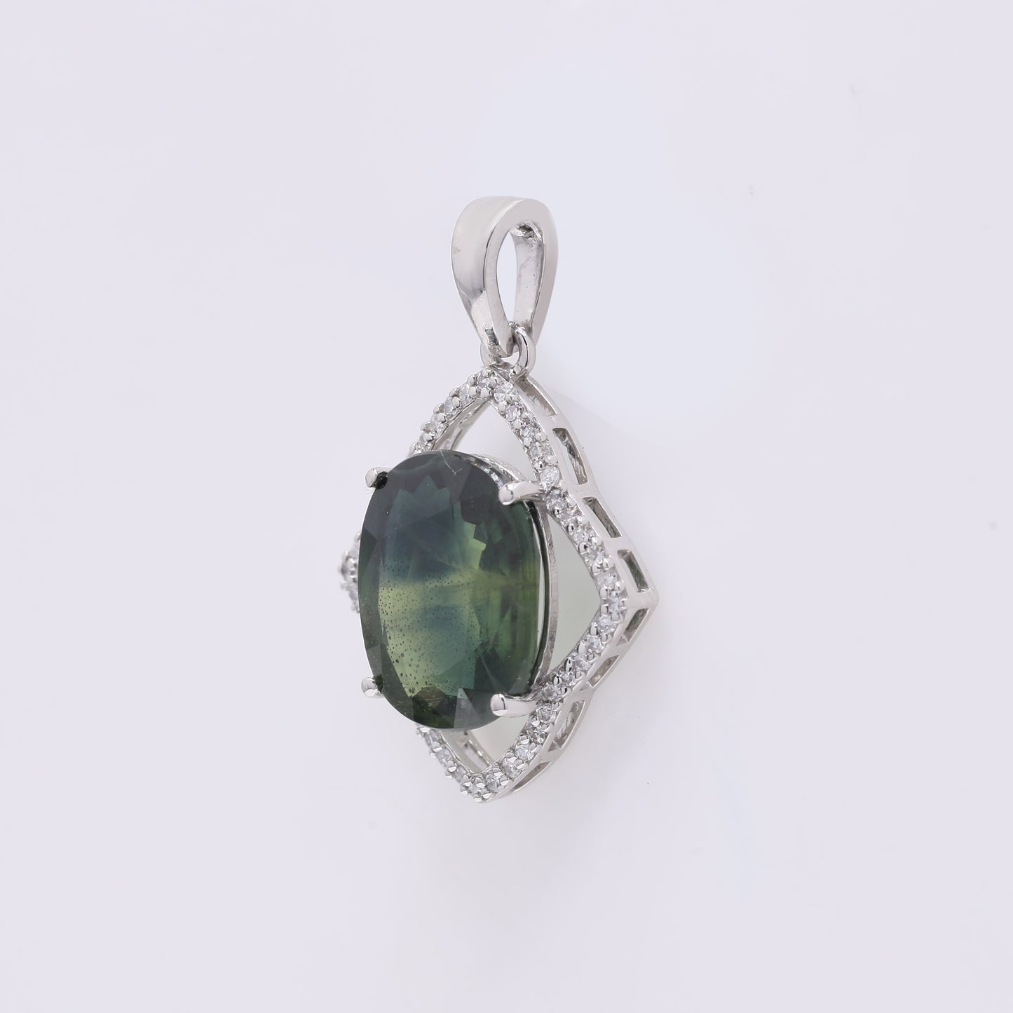5.00 Ct Cushion Mixed Cut Natural Green Sapphire 950 Platinum Pendant