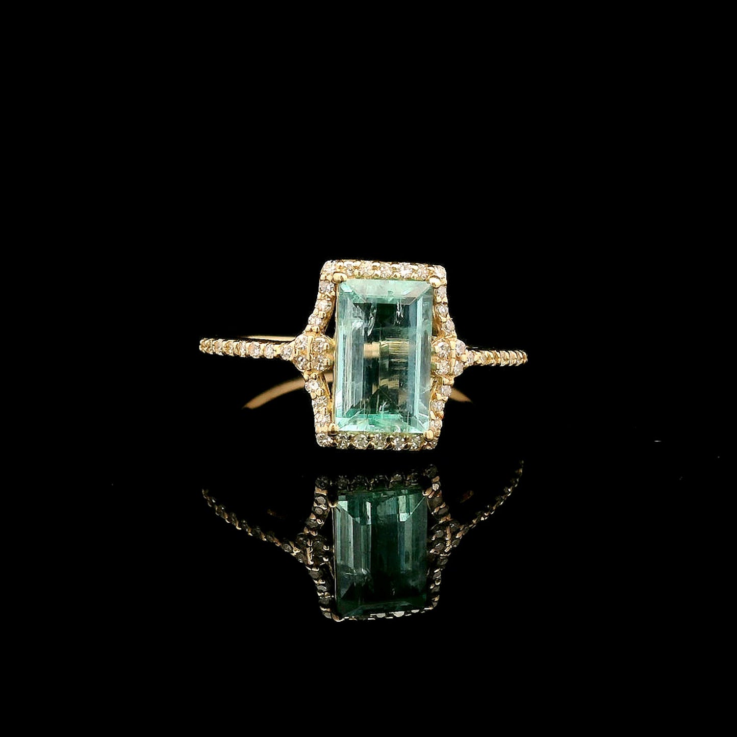 1.50 Ct Rectangle Step Cut Natural Emerald 14K Gold Ring