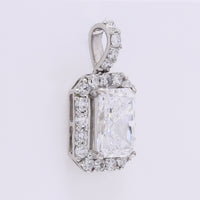 2.60 Carats Lab Grown Diamond 950 Platinum Pendant