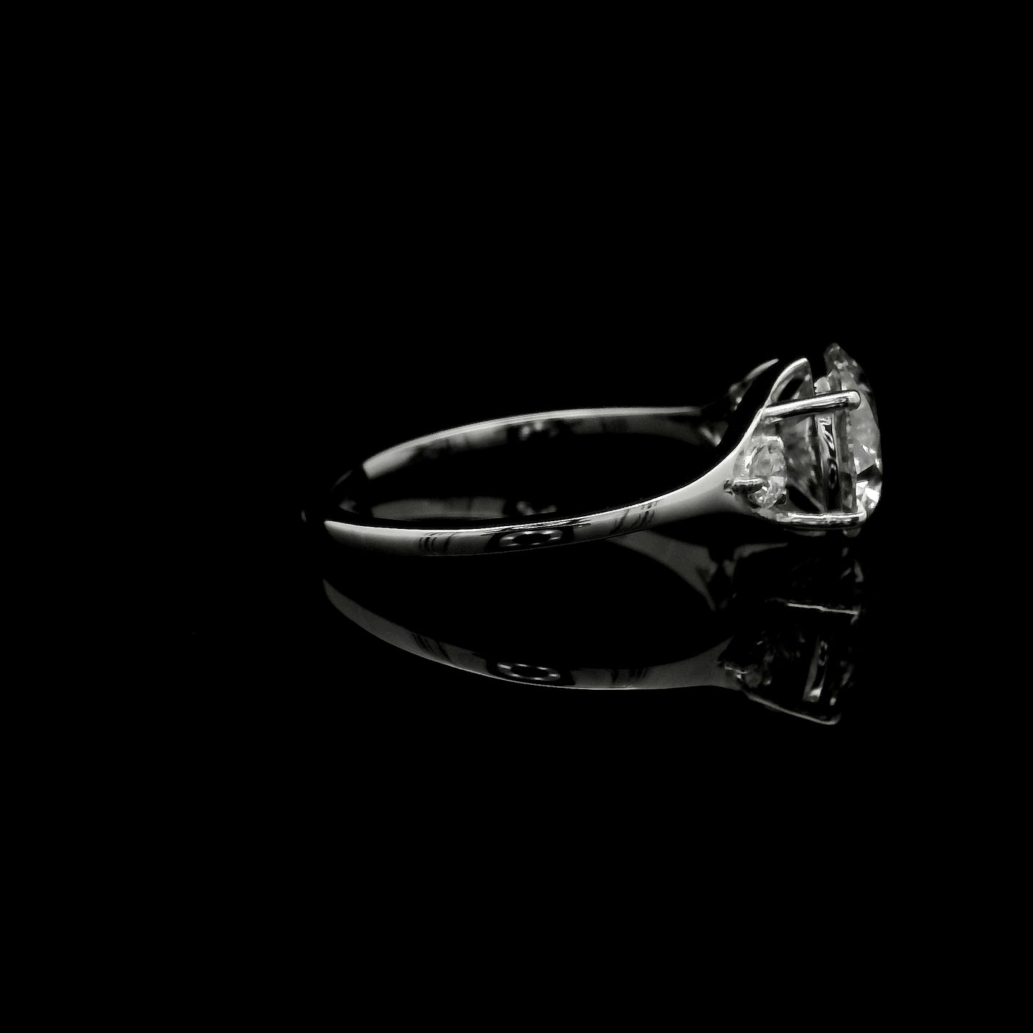 2.24 Carats Lab Grown Diamond 14K Gold Ring