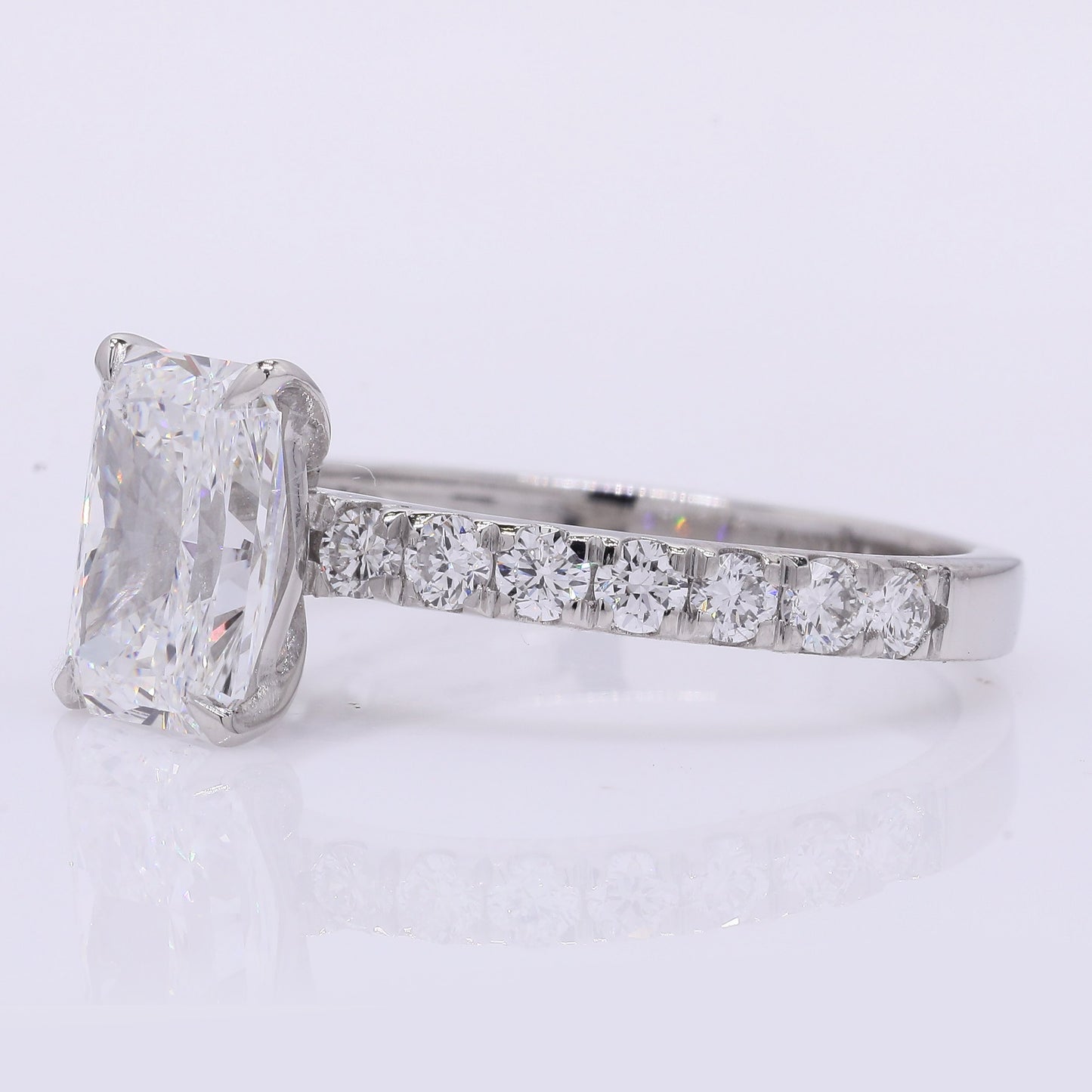 2.49 Carats Lab Grown Diamond 950 Platinum Ring