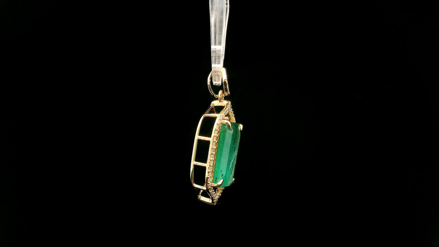4.70 Ct Octagon Natural Emerald 14K Gold Pendant
