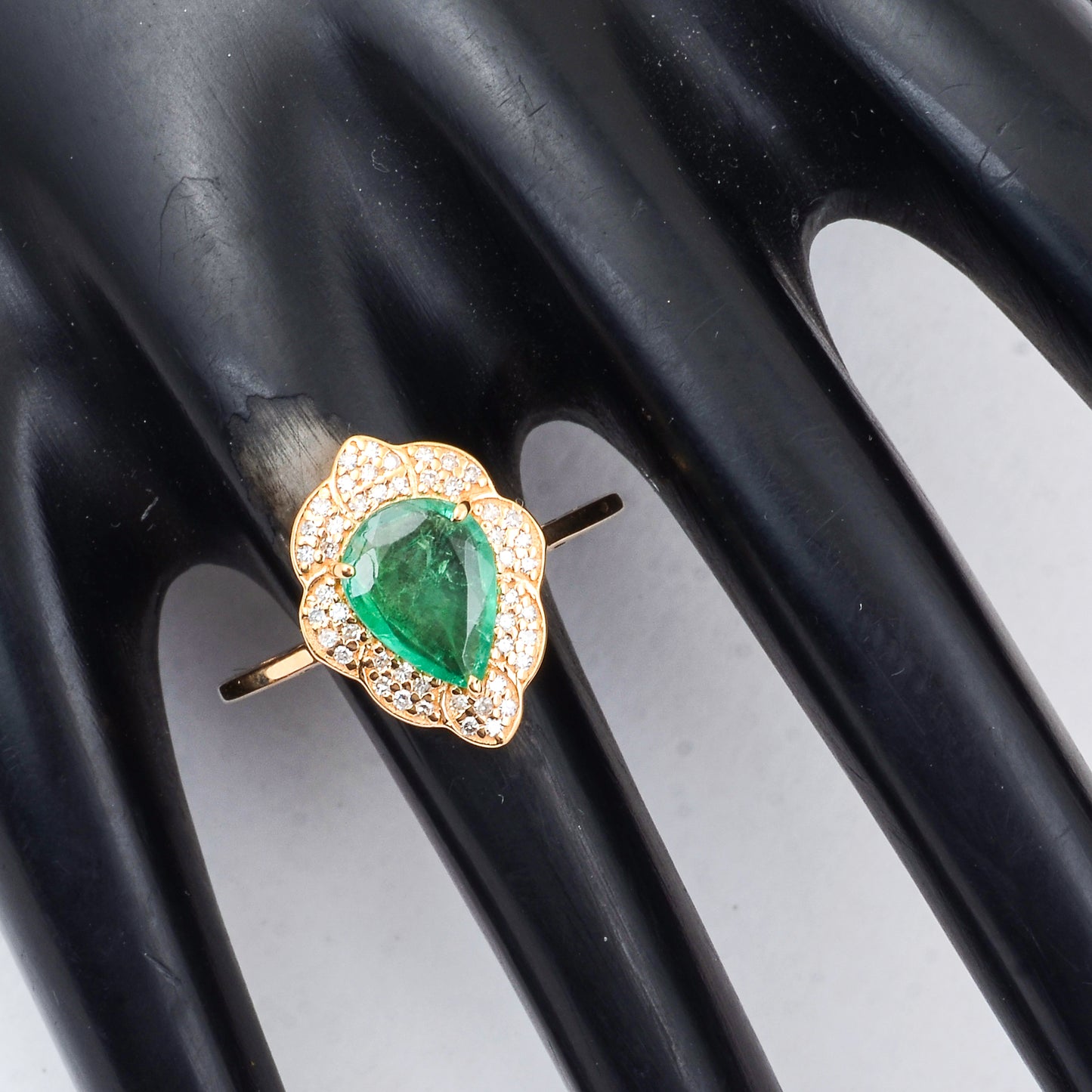 0.97 Ct Pear Mixed Cut Natural Emerald 14K Gold Ring
