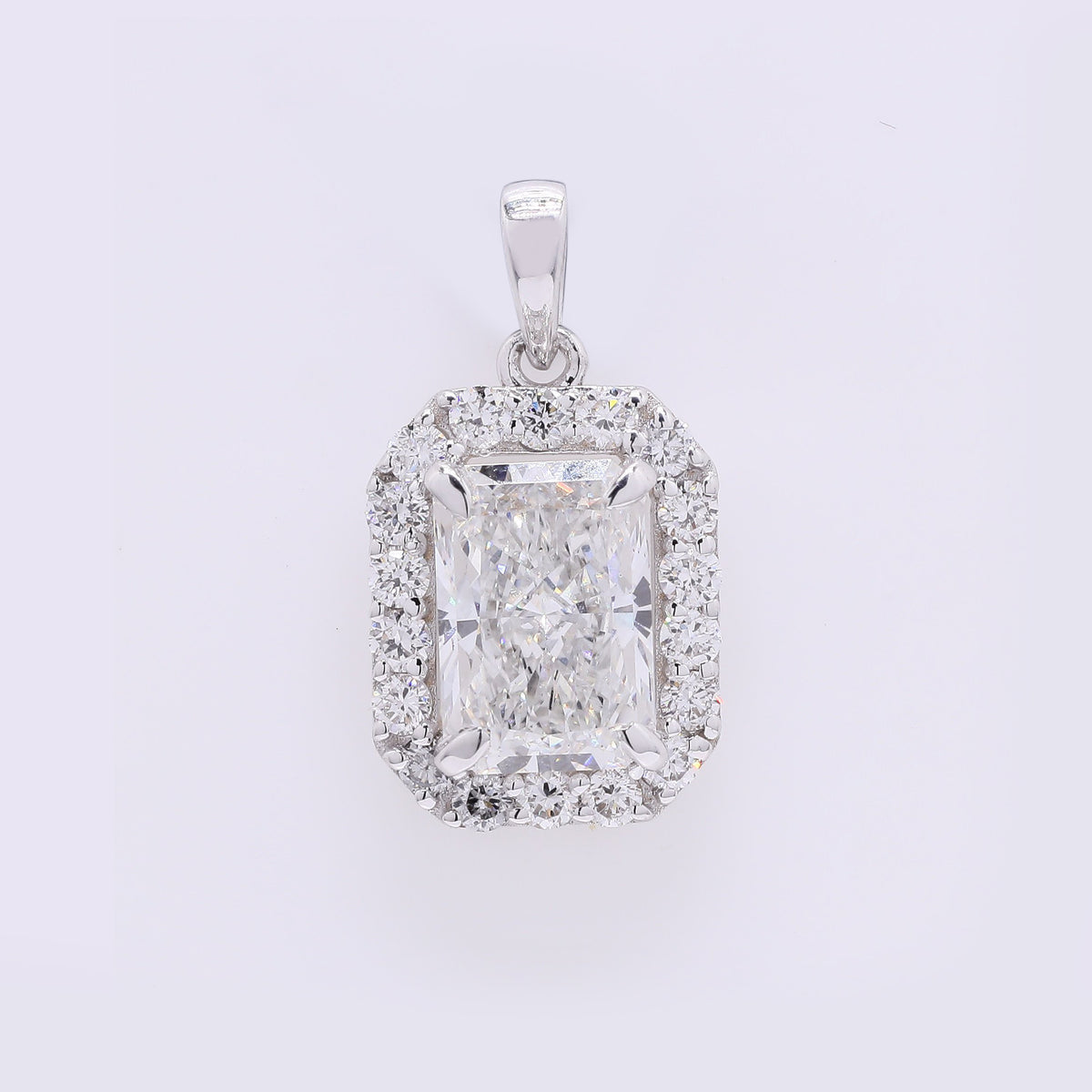 2.34 Carats Lab Grown Diamond 14K Gold Pendant