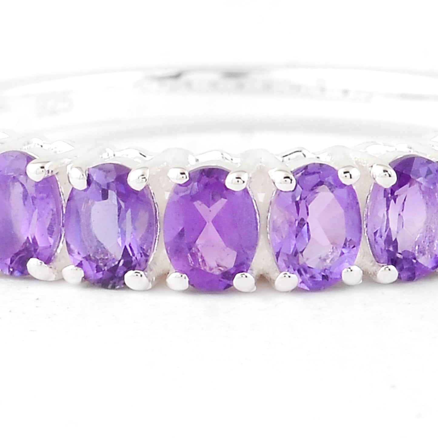 1.72 Ct Oval Amethyst 925 Sterling Silver Ring