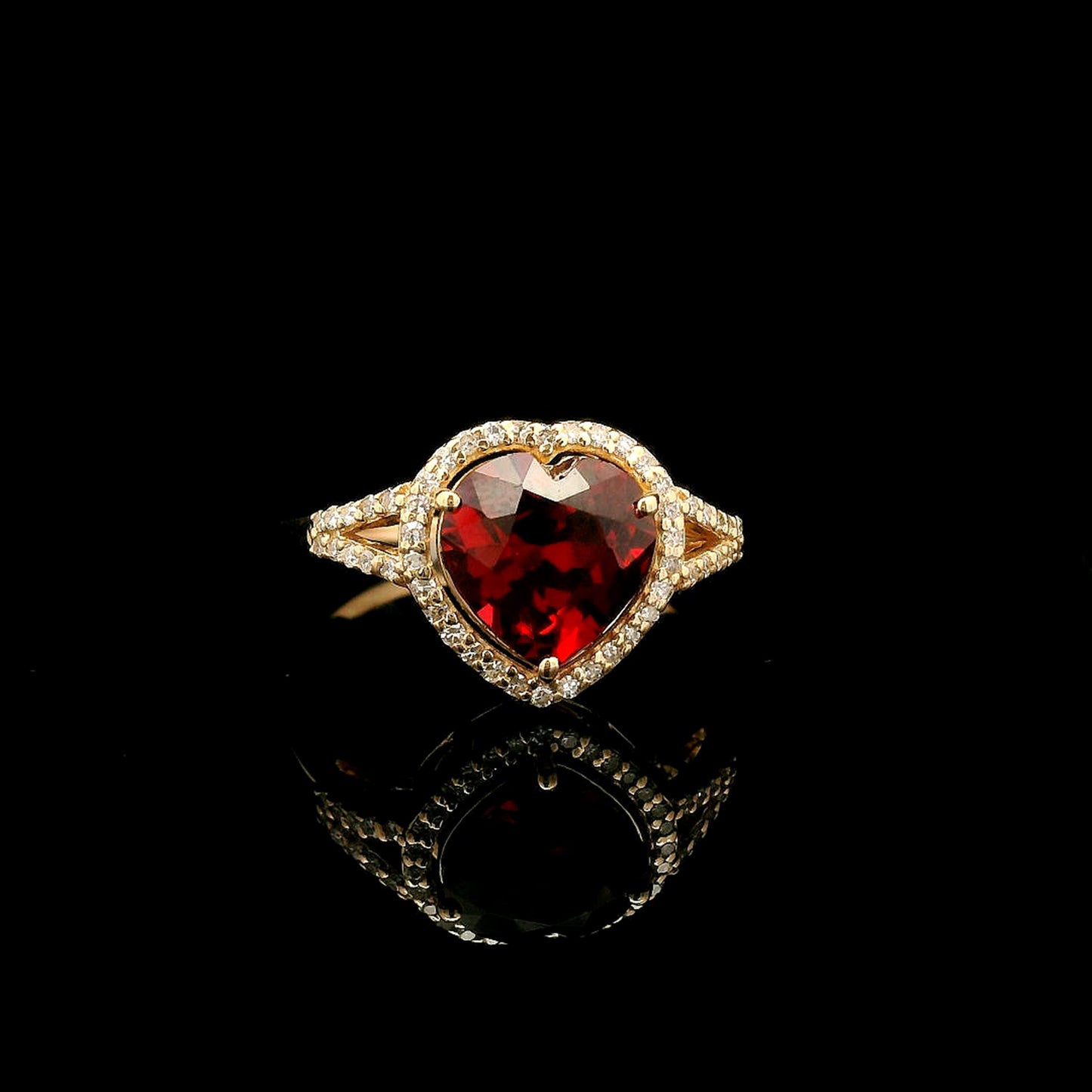 2.38 Ct Heart Mixed Cut Natural Garnet 14K Gold Ring