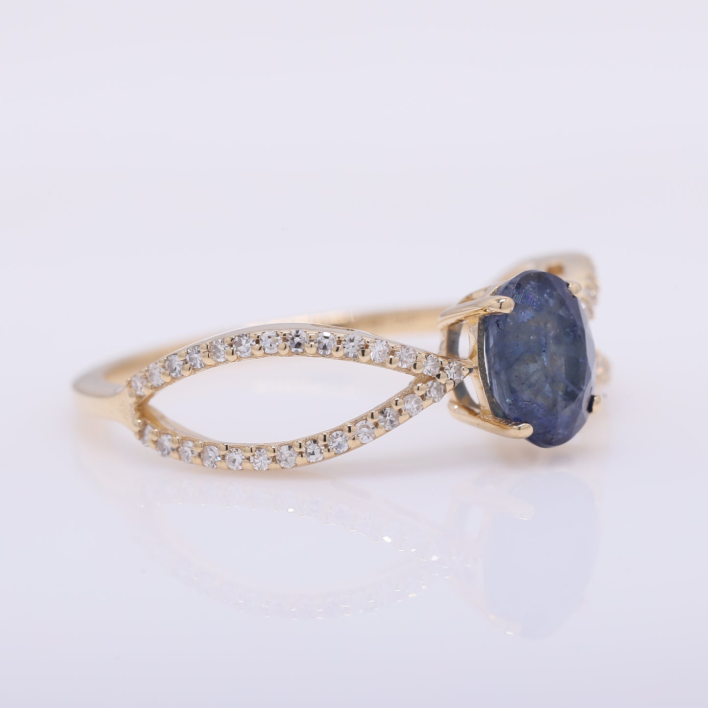1.38 Ct Oval Mixed Cut Natural Sapphire 14K Gold Ring