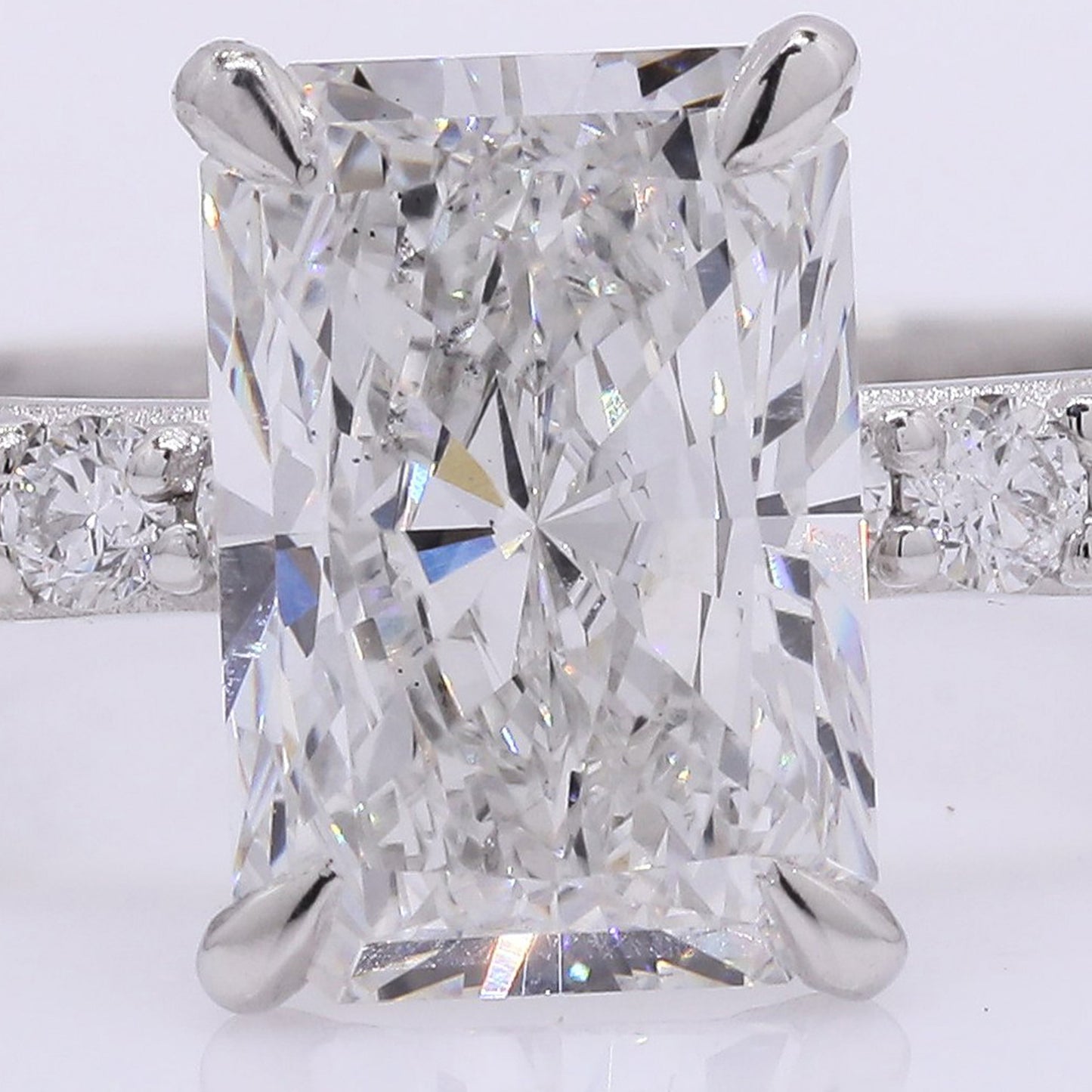 2.40 Carats Lab Grown Diamond 950 Platinum Ring