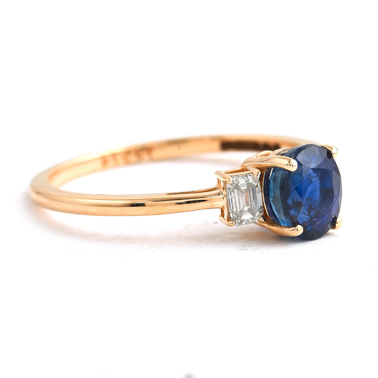 1.62 Ct Oval Mixed Cut Natural Sapphire 14K Gold Ring