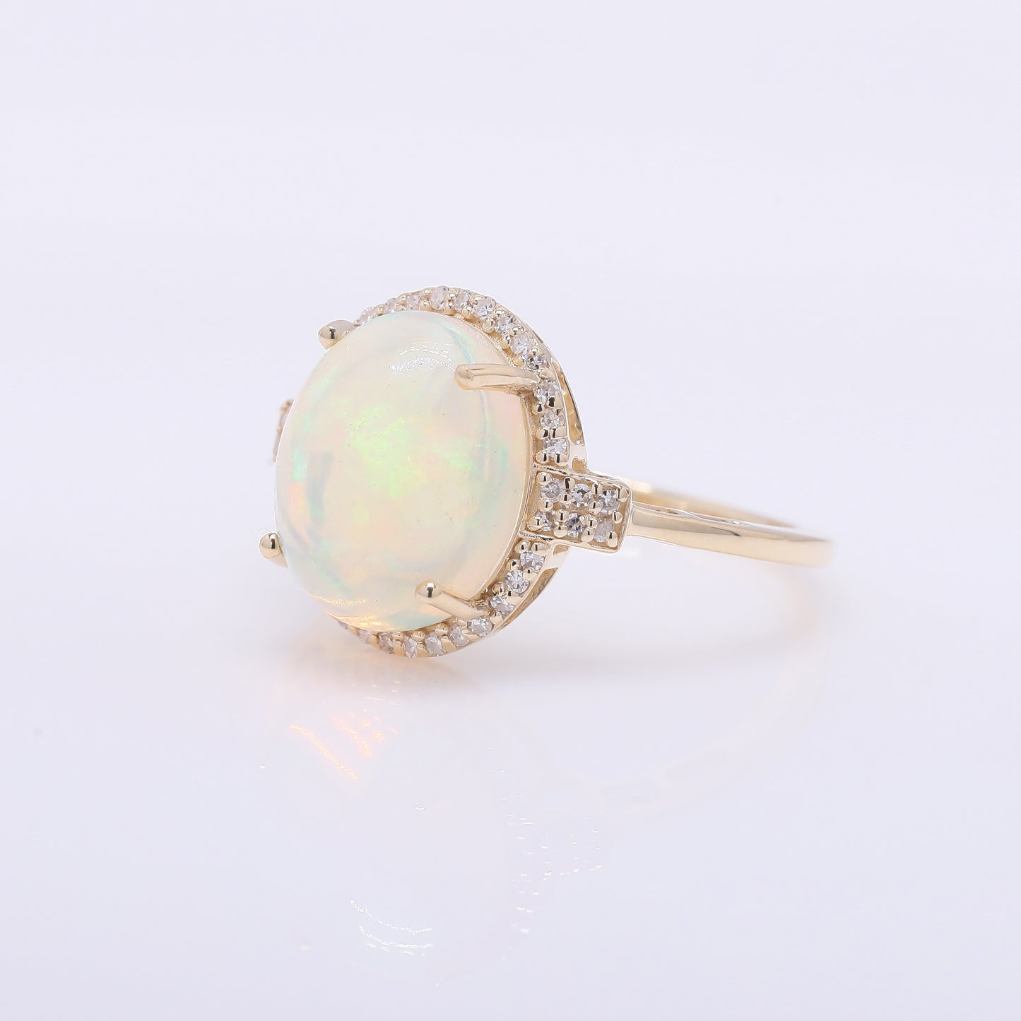 3.30 Ct Oval Cabochon Cut Natural Opal 14K Gold Ring
