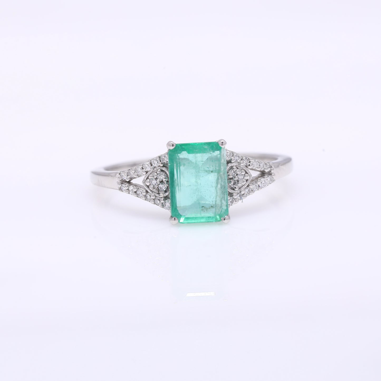 1.38 Ct Octagon Step Cut Natural Emerald 950 Platinum Ring