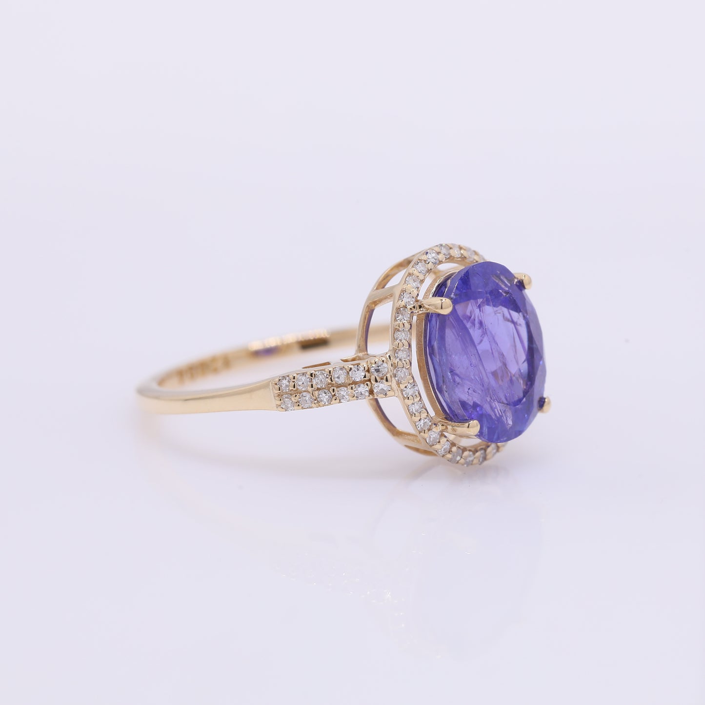 3.40 Ct Oval Mixed Cut Natural Tanzanite 14K Gold Ring