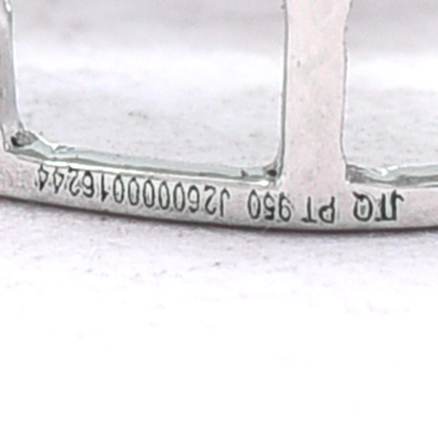 3.52 Ct Pear Mixed Cut Natural Aquamarine 950 Platinum Pendant