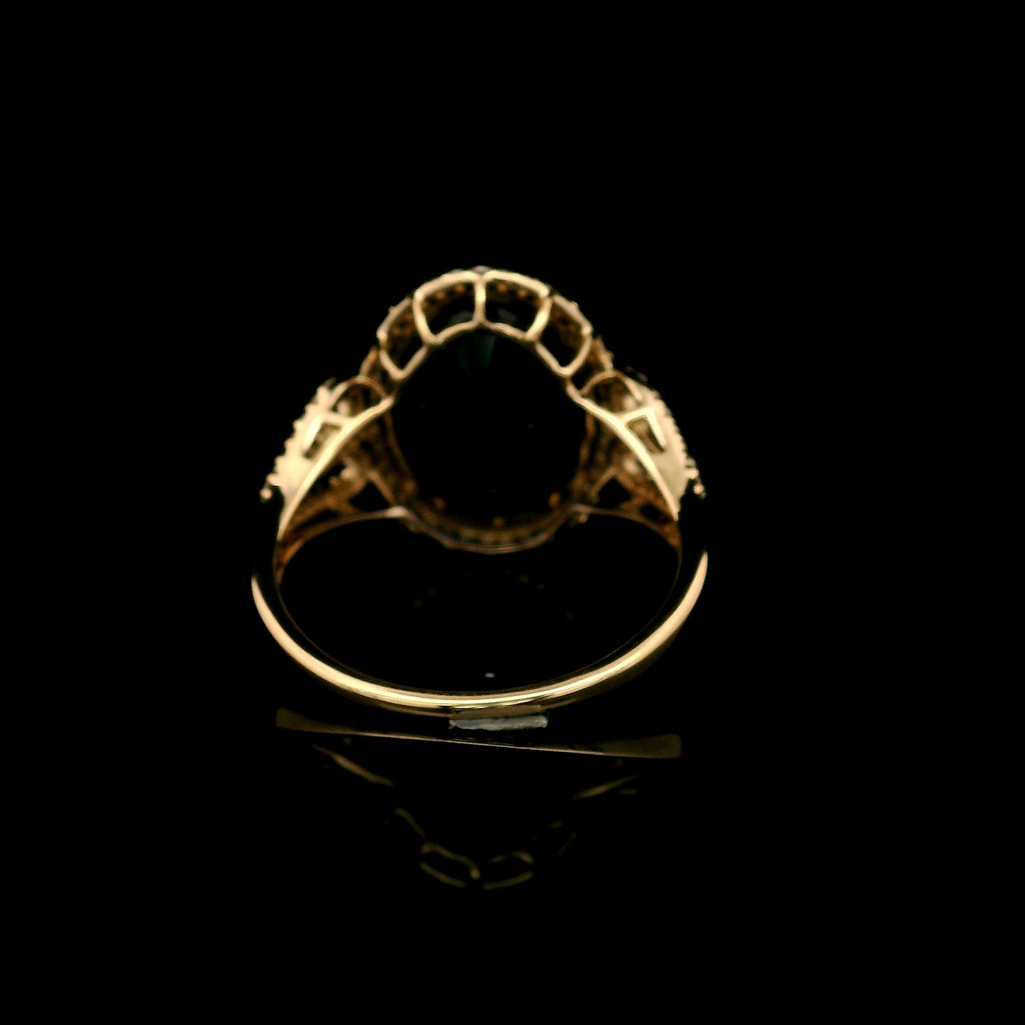 7.24 Ct Oval Mixed Cut Lab Grown Sapphire 14K Gold Ring