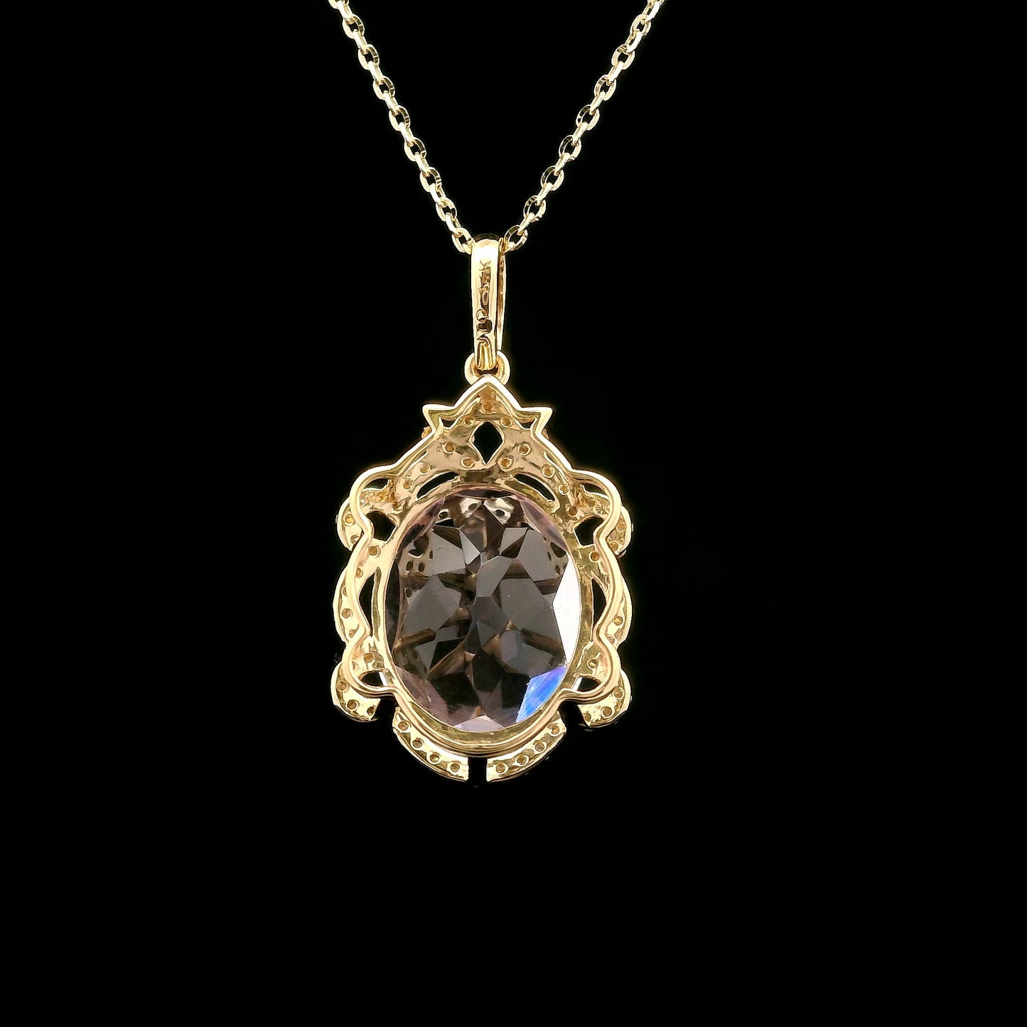 7.87 Ct Oval Kunzite 14K Gold Pendant