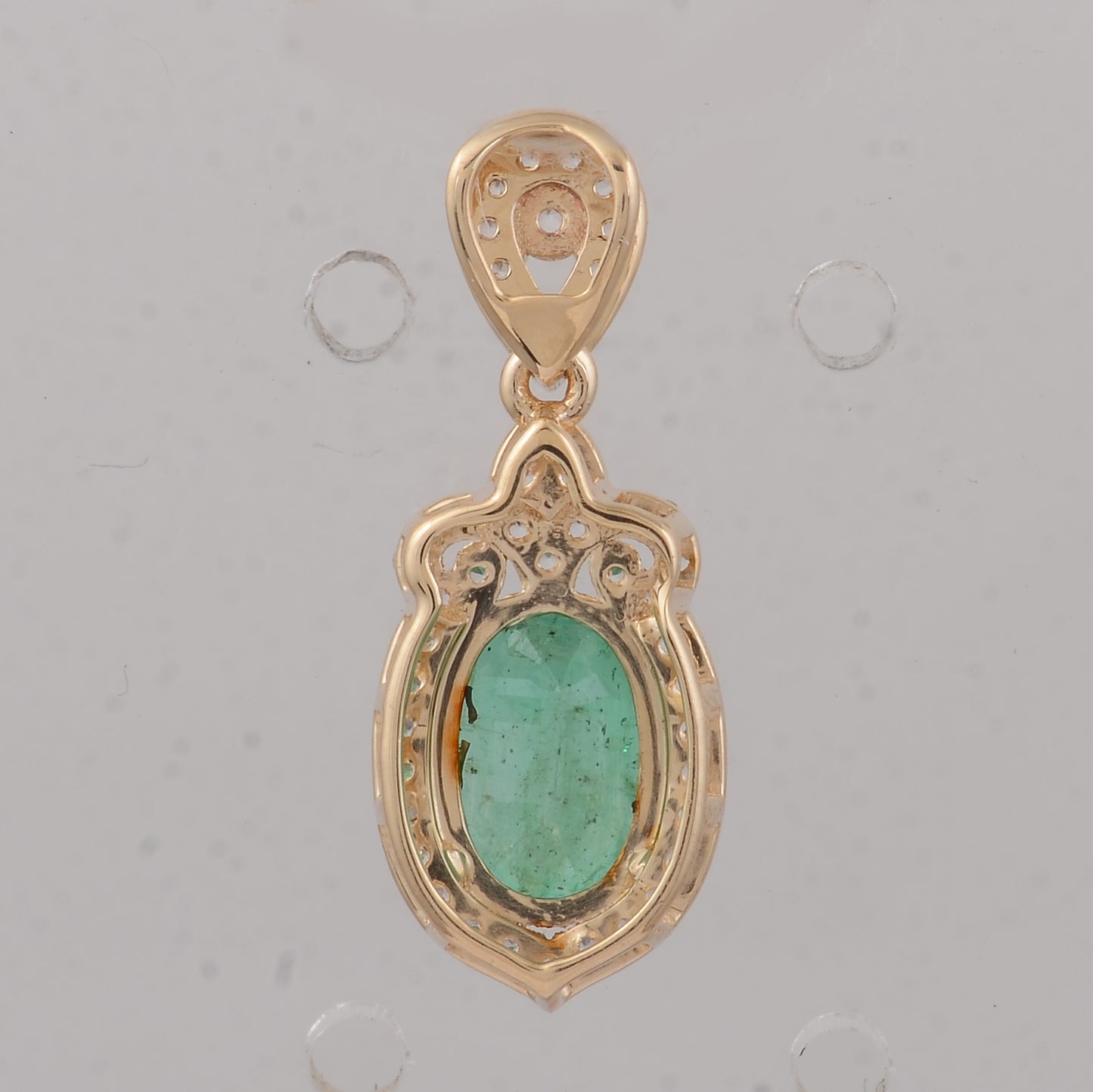 1.59 Ct Oval Emerald 9K Gold Pendant