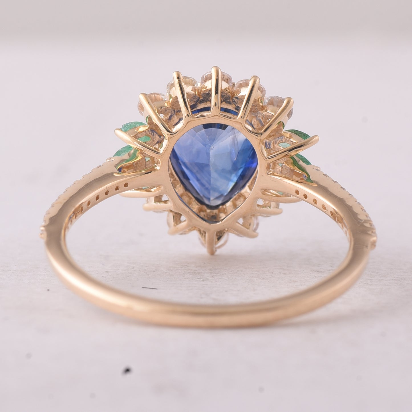 2.76 Ct Pear Sapphire 9K Gold Ring