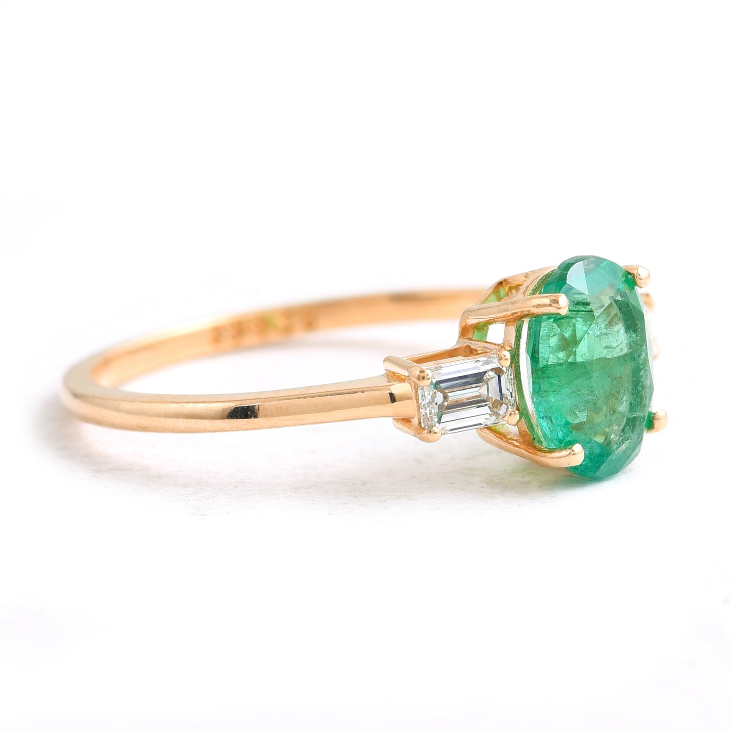 1.54 Ct Oval Emerald 14K Gold Ring
